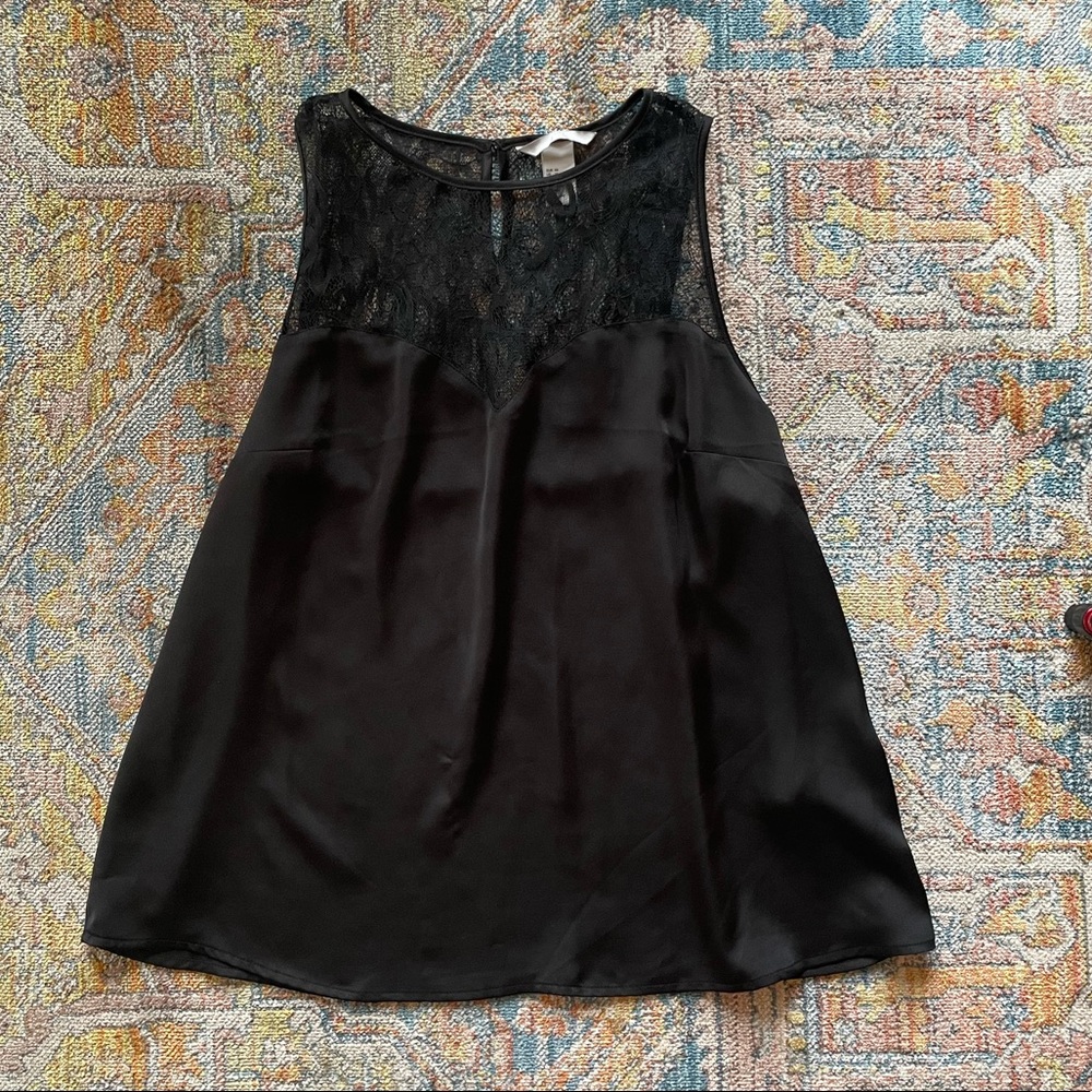 Lace sweetheart lace satin top
